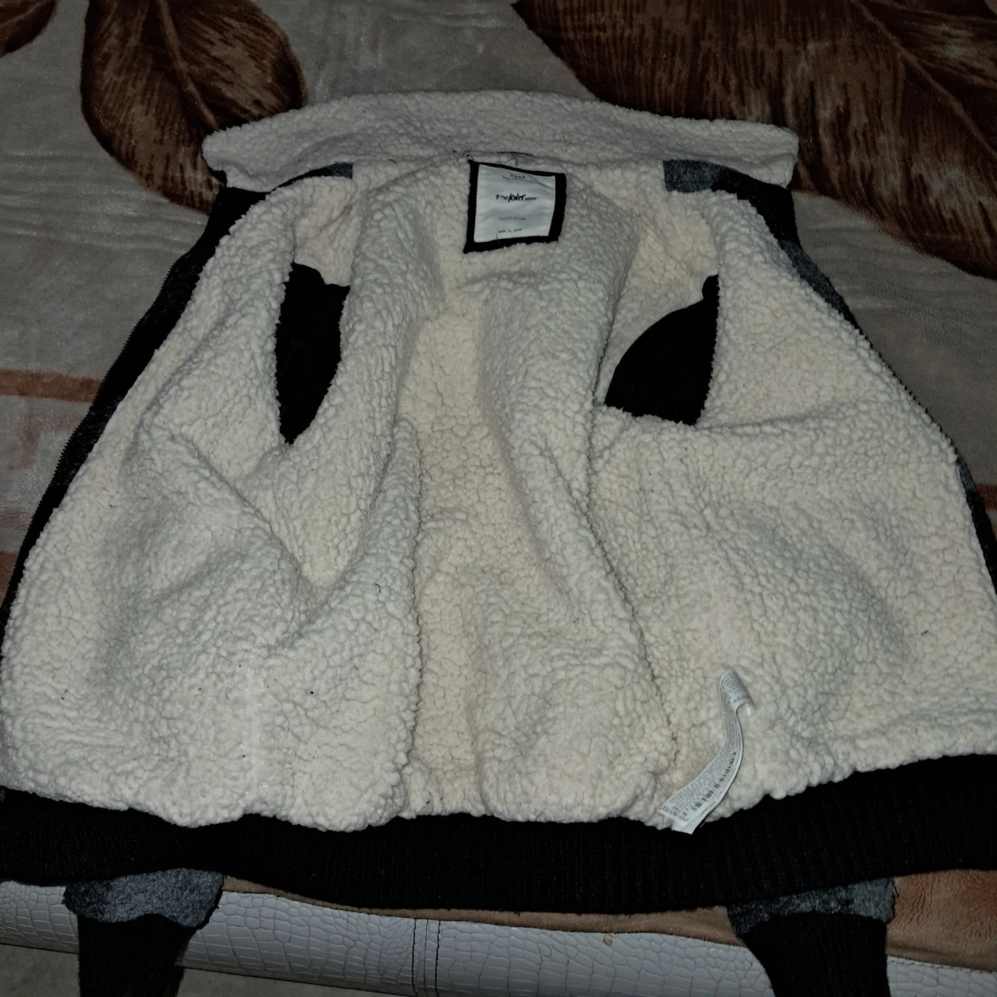 Gråmelerad teddyjacka med Sound of Seattle - 1