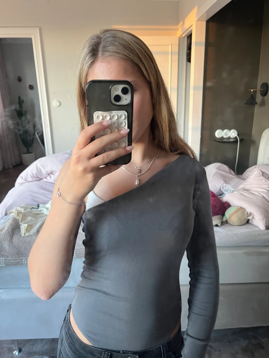 Grå/blå oneshoulder body från Zara - 1