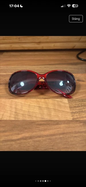 Solglasögon - Nya 
