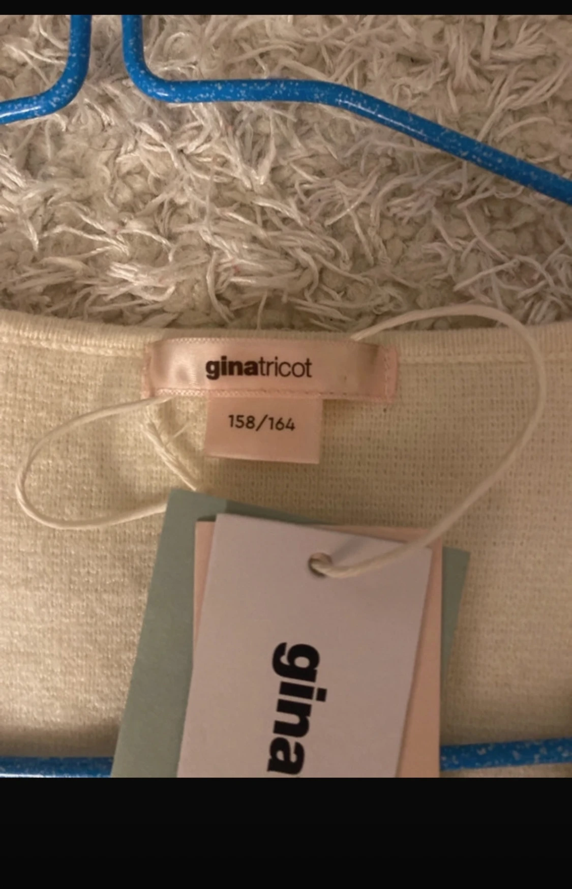 Beige kofta från Gina Tricot - 1