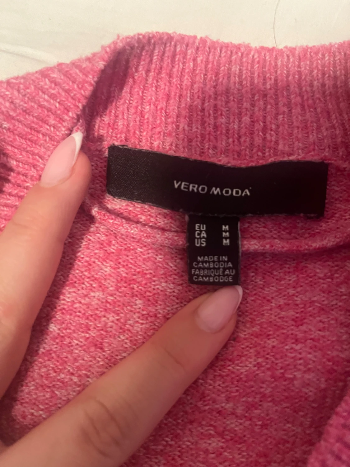 Rosa stickad tröja  - 2