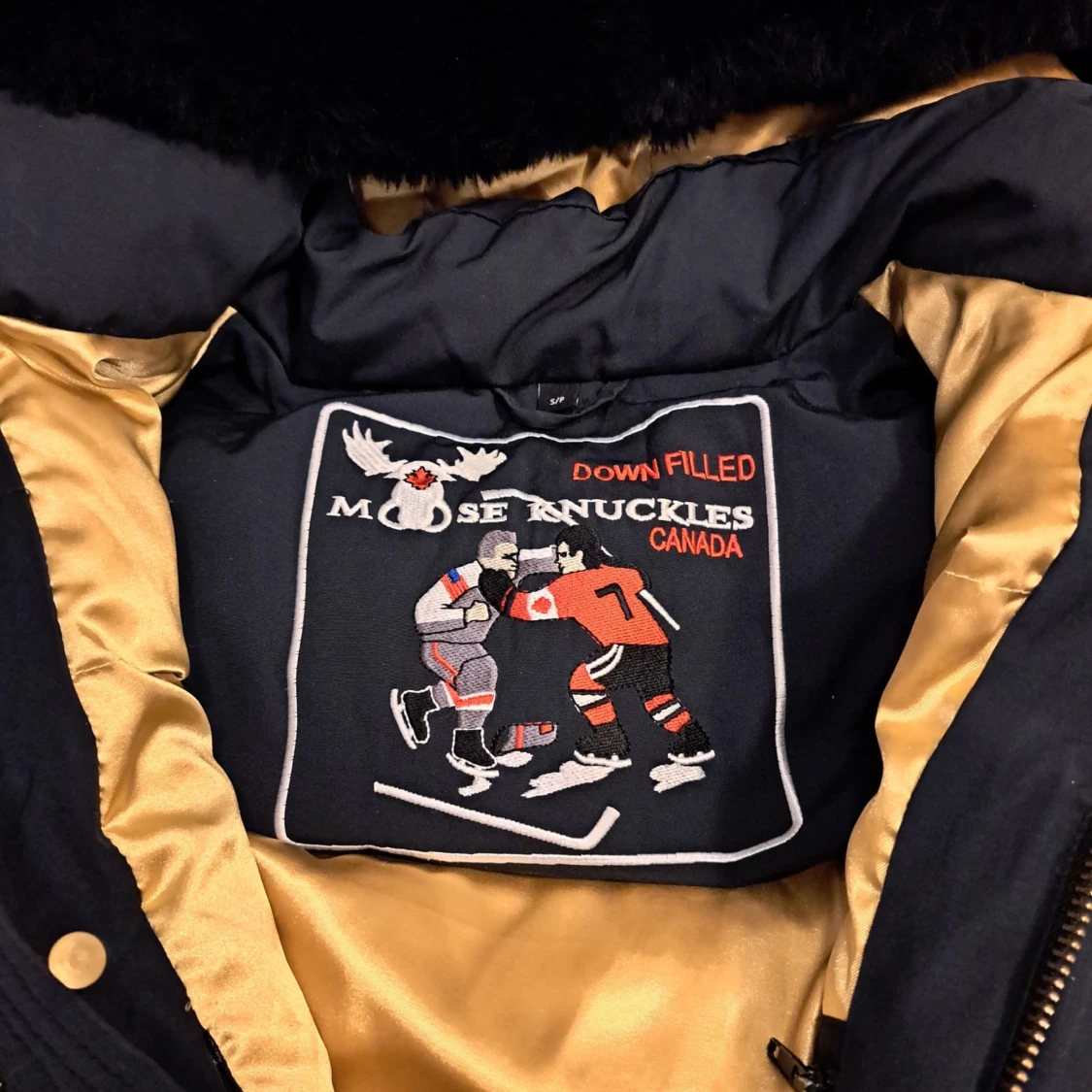 Svart parkas - Moose Knuckles - 3