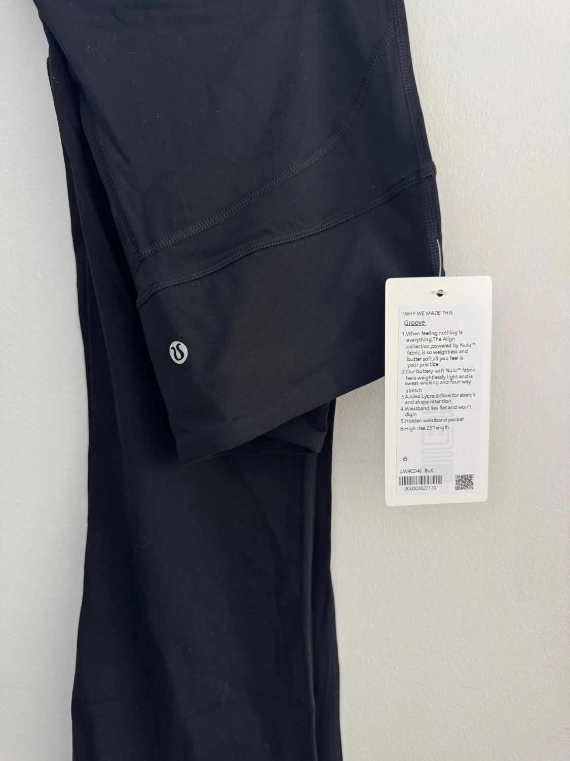 Svarta bootcut/Flared leggings från Lululemon storlek 6 - 1