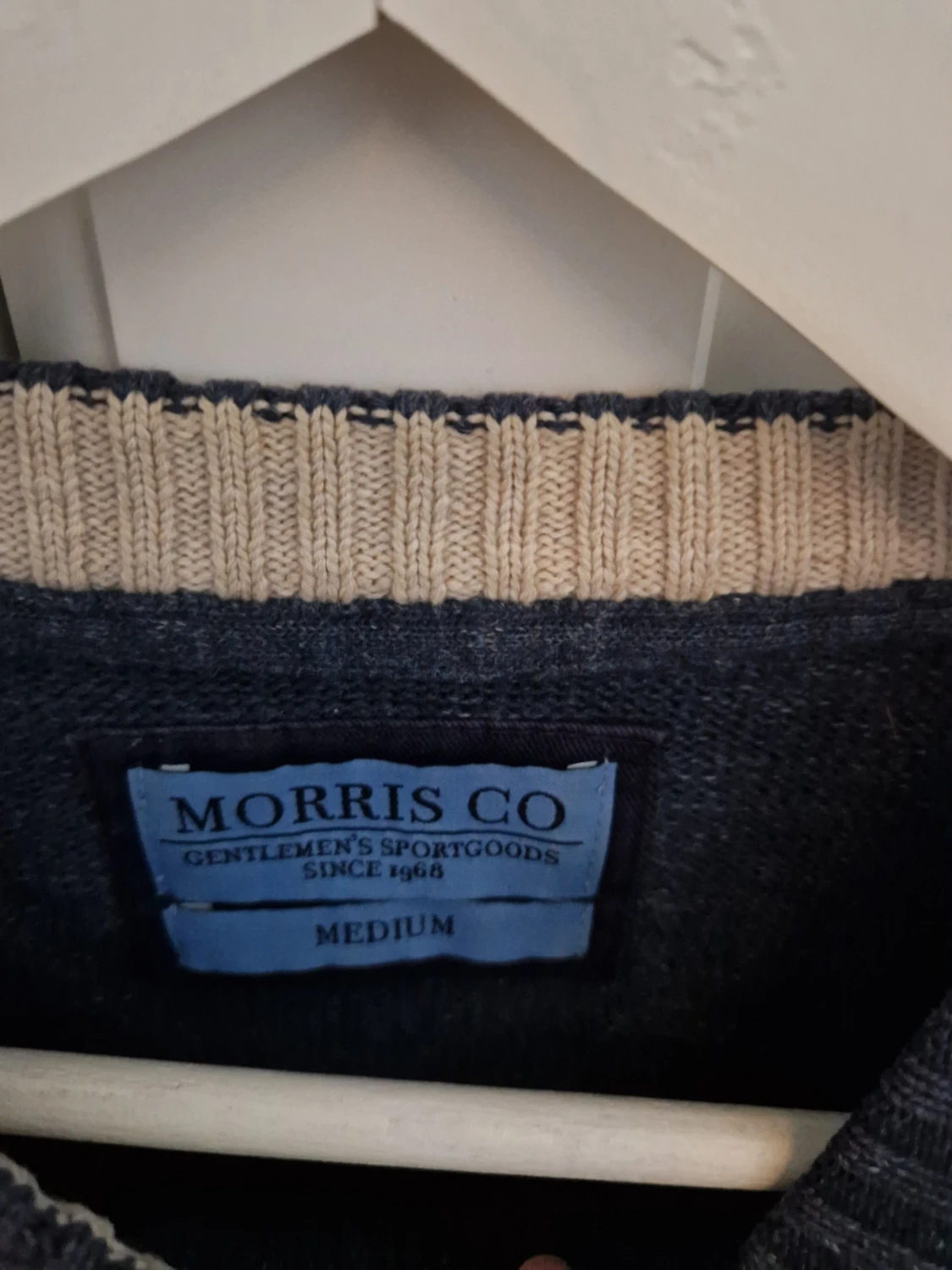 Mörkblå stickad tröja Morris Co - 1