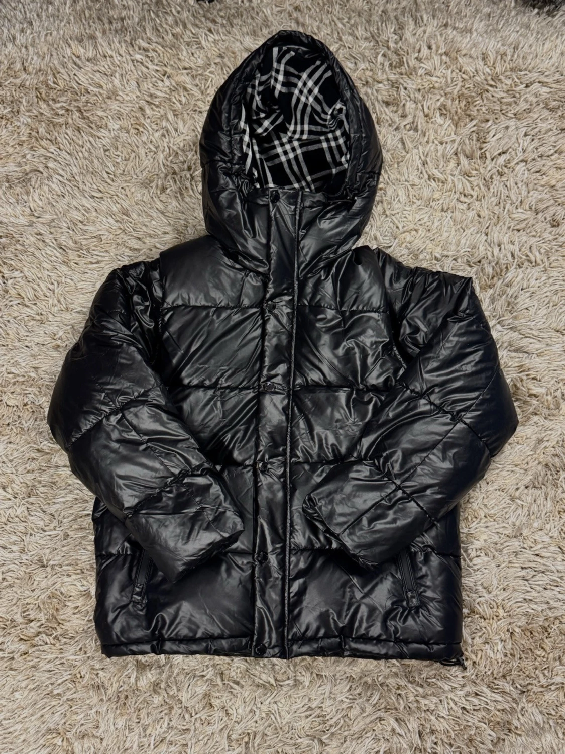 Svart pufferjacka från Burberry