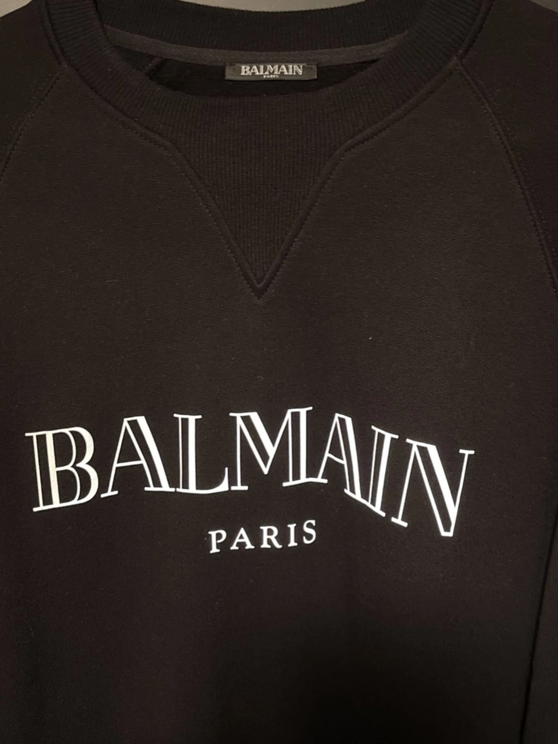 Svart sweatshirt från Balmain Paris - 1