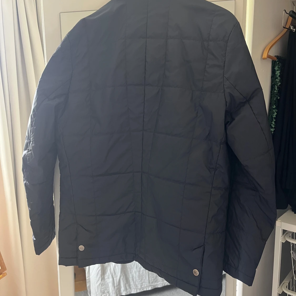 Mörkblå quiltad jacka från Snoot - 2