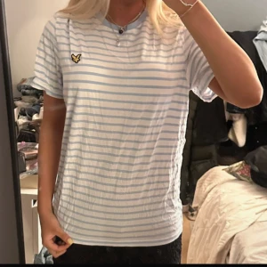 Lylie scott tröja  - Jätte söt lylie scott tröja❤️knappt använd 