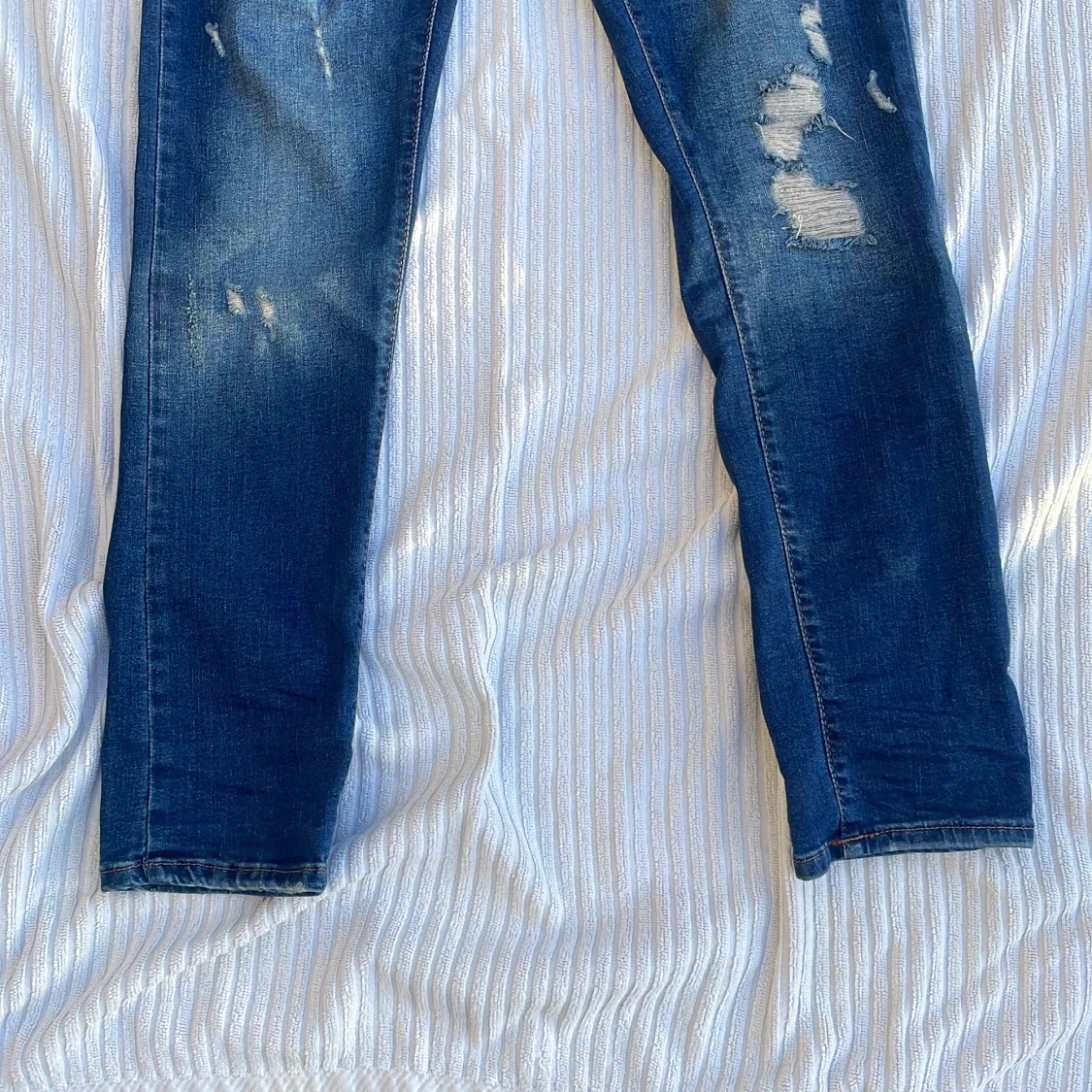 Dsquared2 blå slitna jeans - 1