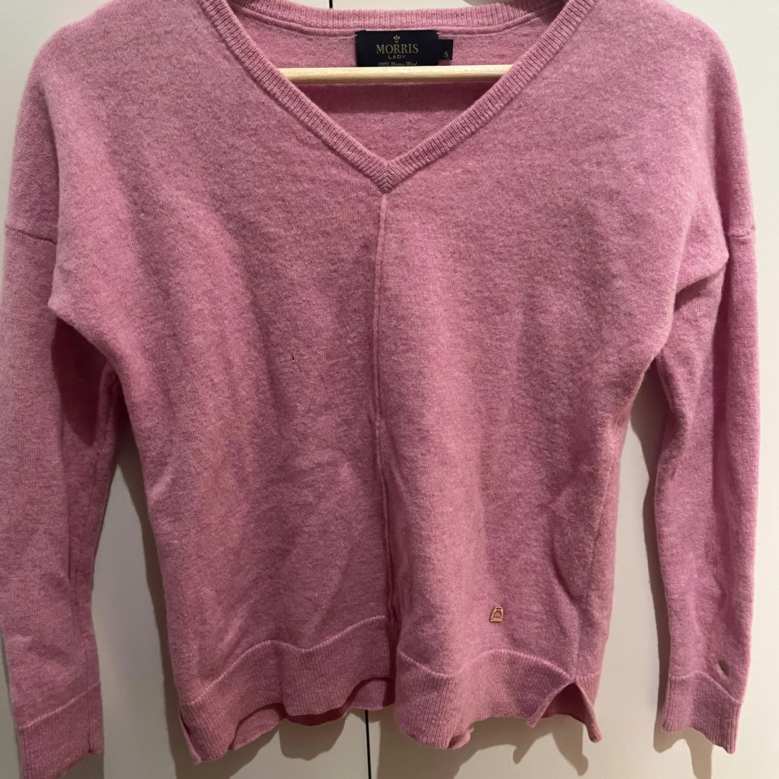 Rosa merinoullströja från Morris Lady