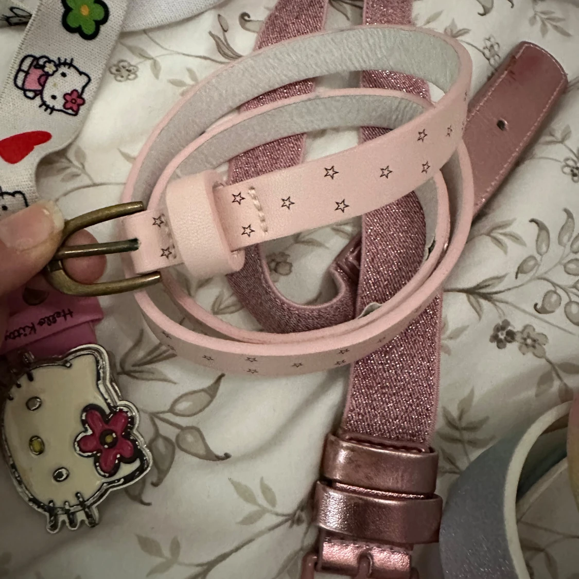 Glittrigt pastellfärgat bälte - 3
