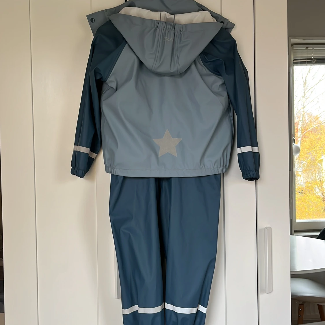 Blå täckbyxor med hängslen från EXA - 2