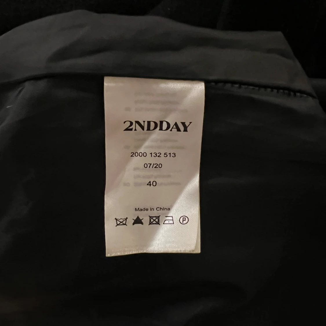 Svart kappa från 2NDDAY, stl 40 - 3