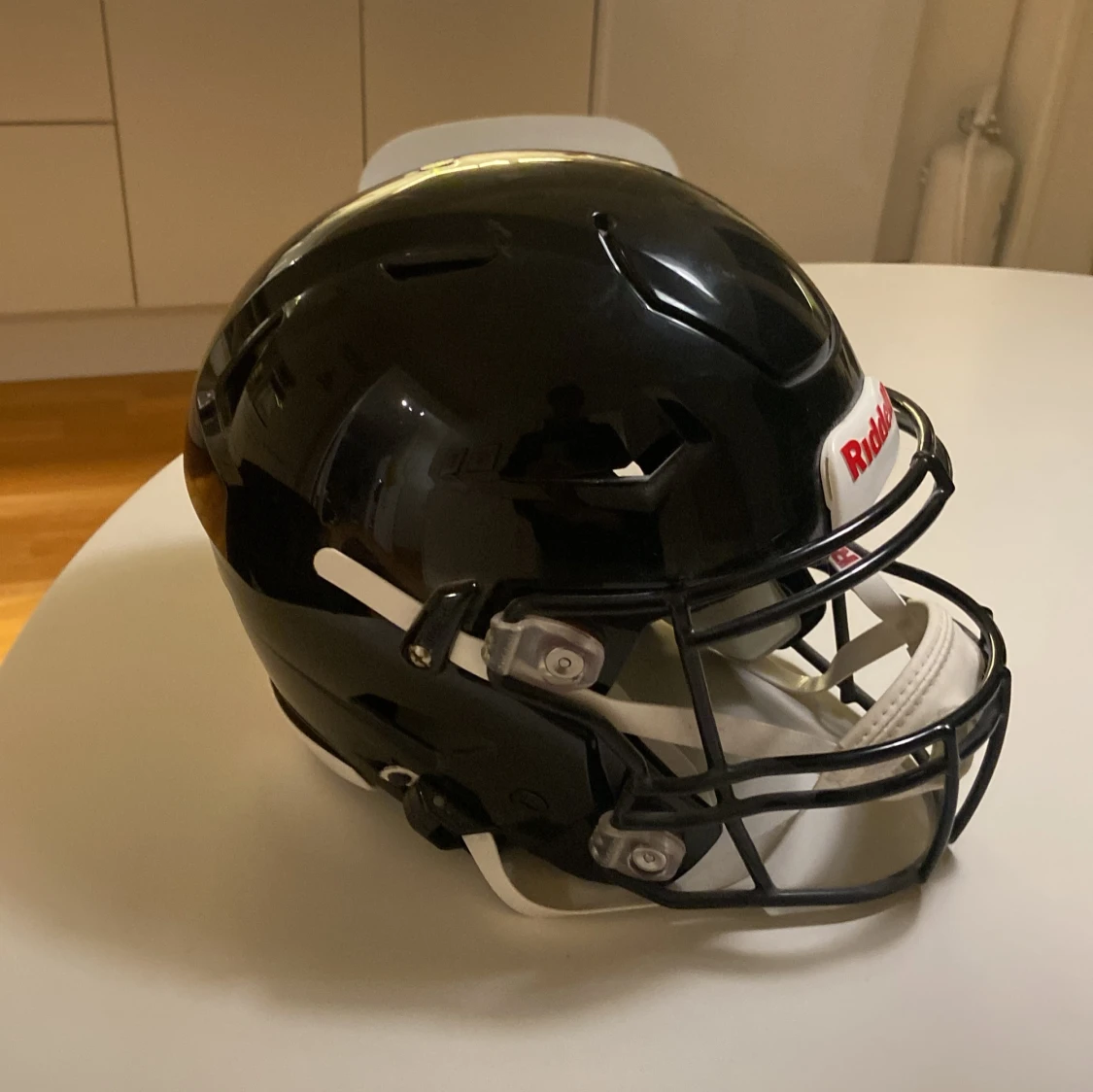 Svart Riddell Legacy hjälm - 1