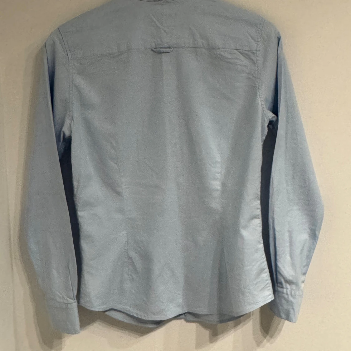 Ljusblå skjorta från Gant, strl 36 - 1