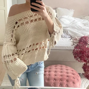 Stickad tröja  - Så fin stickad tröja 