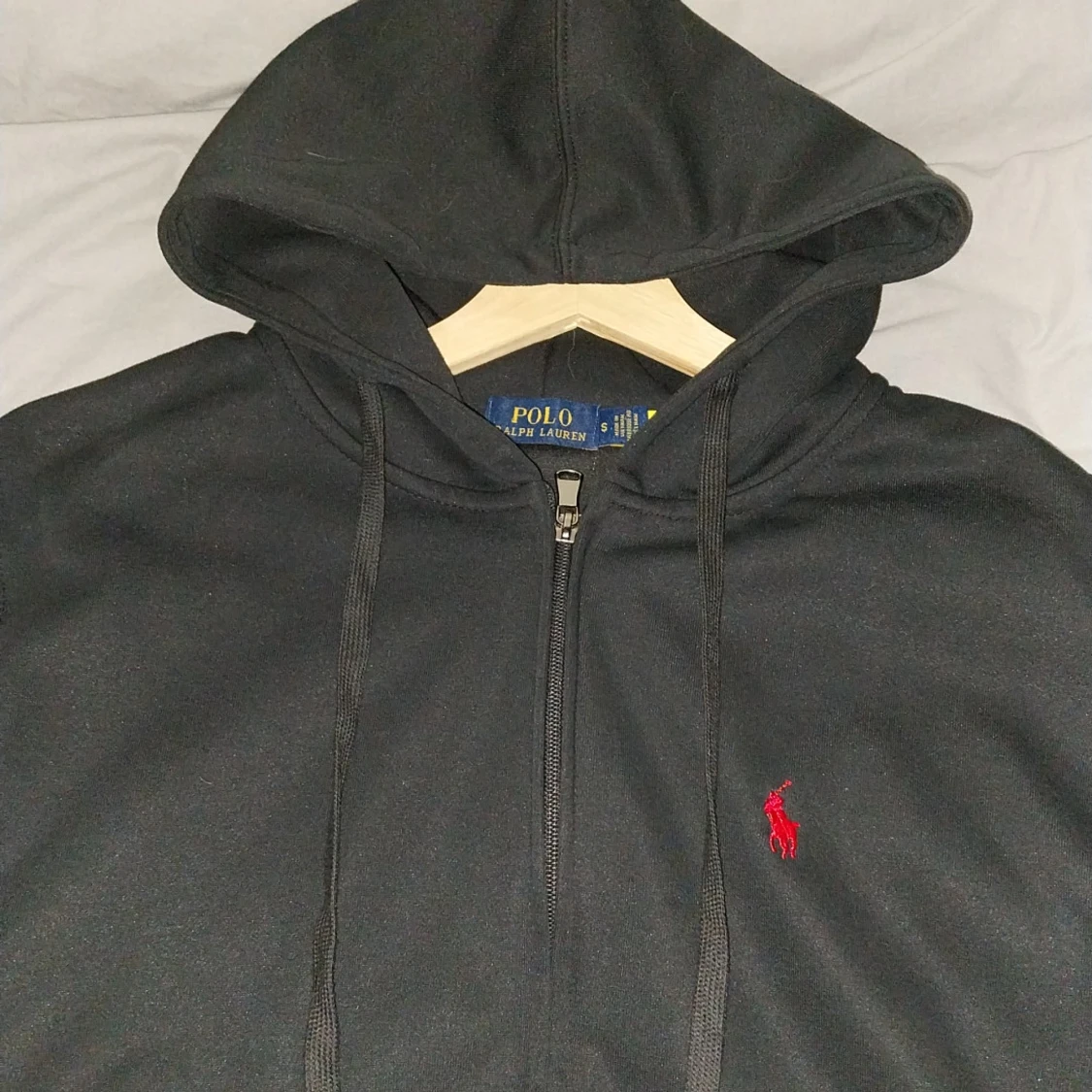 Svart hoodie från Polo Ralph Lauren - 1