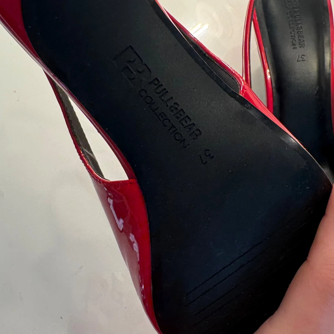Röda klackar från Pull&Bear - 3