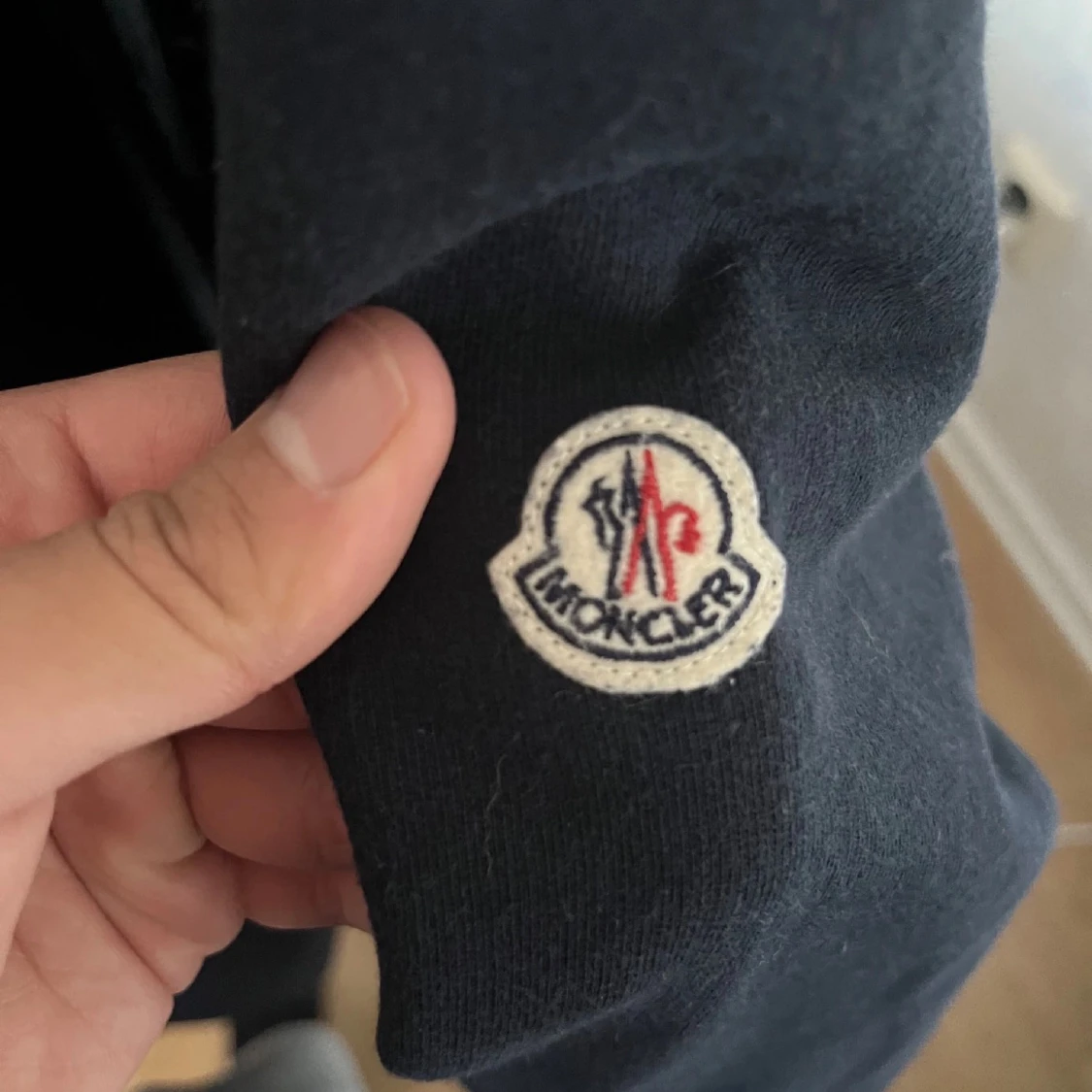 Mörkblå Moncler pufferjacka med huva - 2