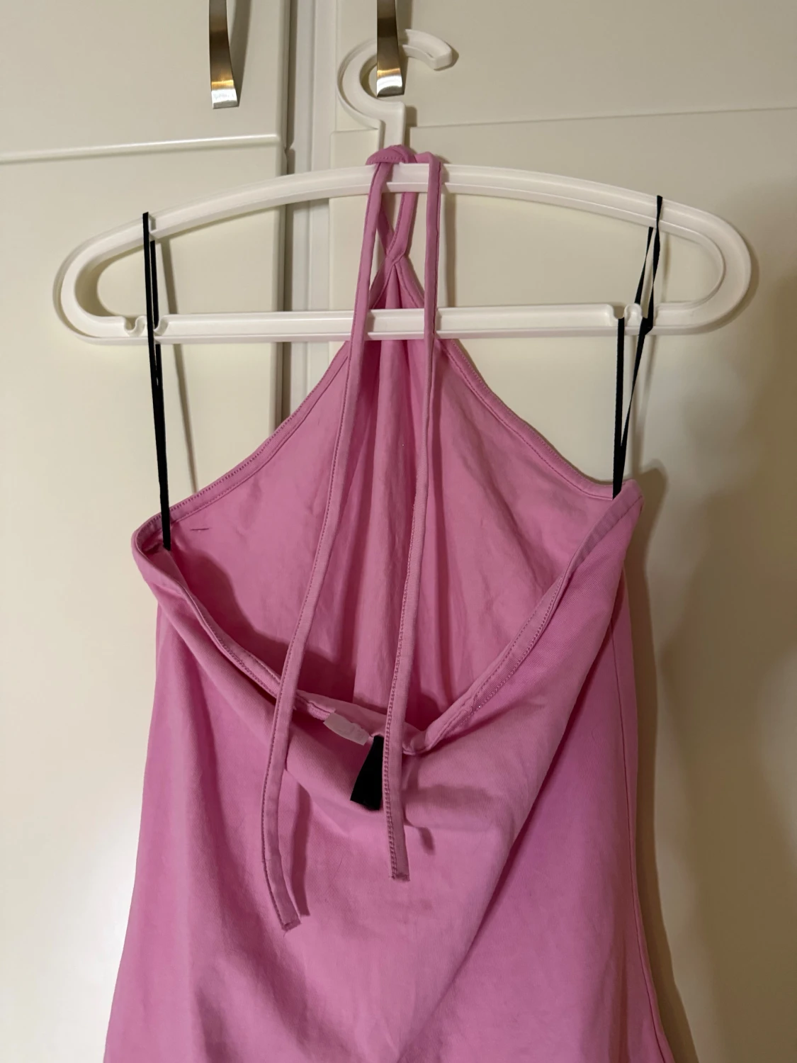Rosa halterneck kortklänning - 3