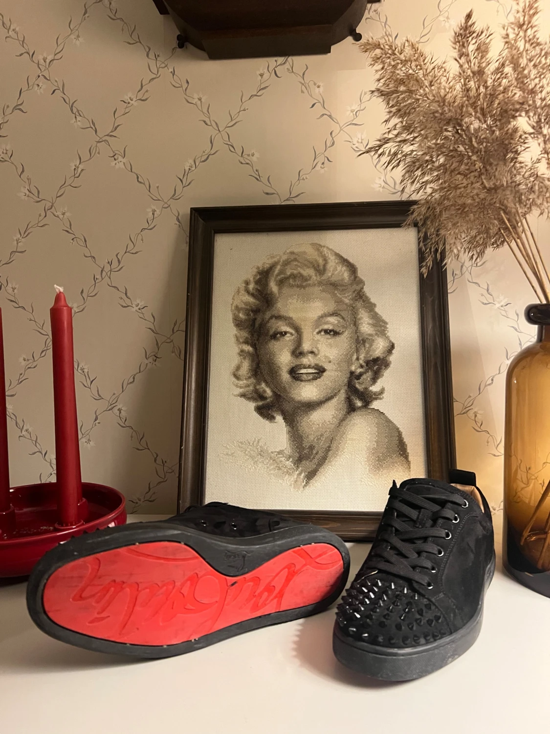 Svarta sneakers från Christian Louboutin - 4