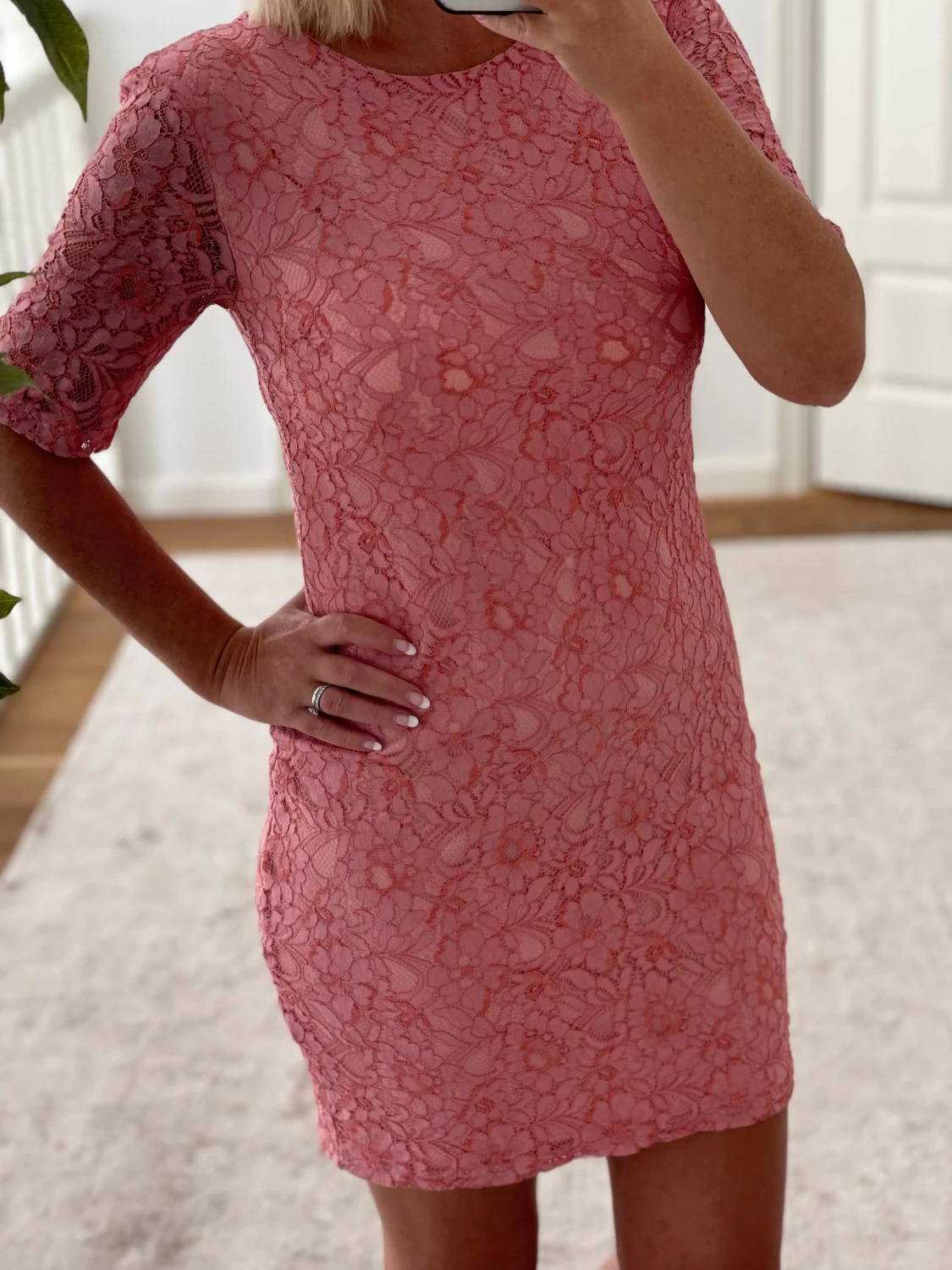 Spetsklänning från Saint Tropez