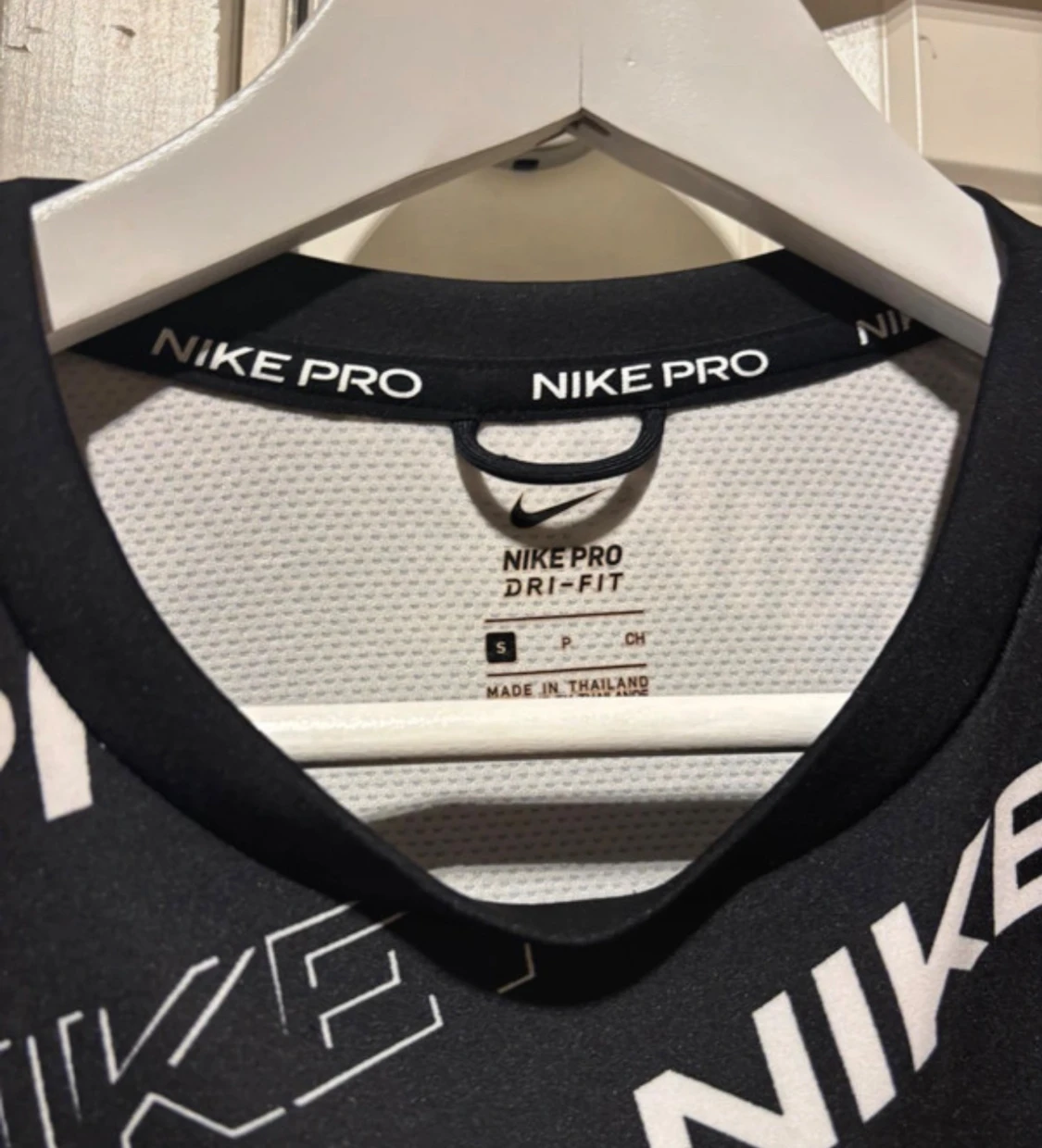 Nike Pro svart sweatshirt med logga - 2