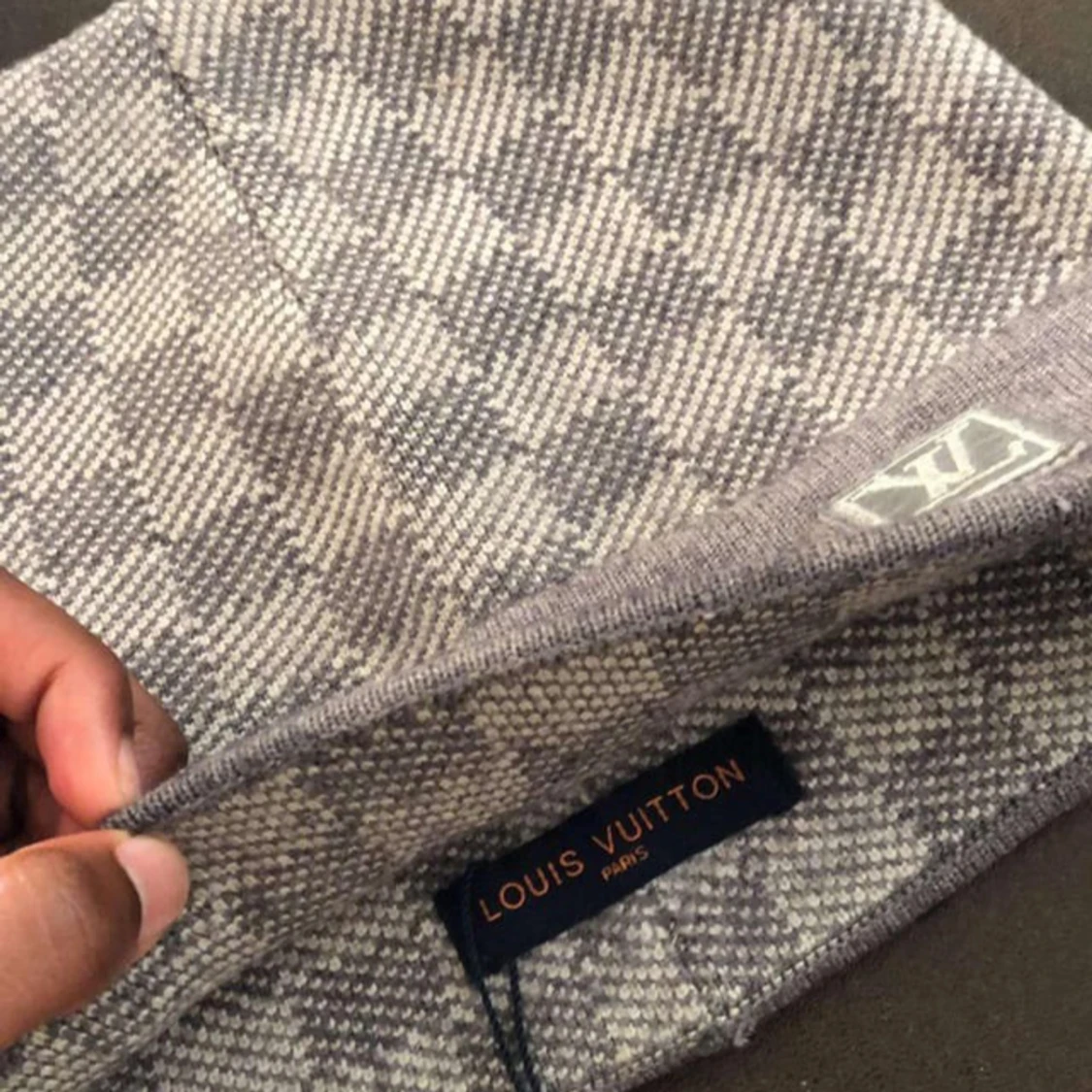 Grå rutig mössa  - 3