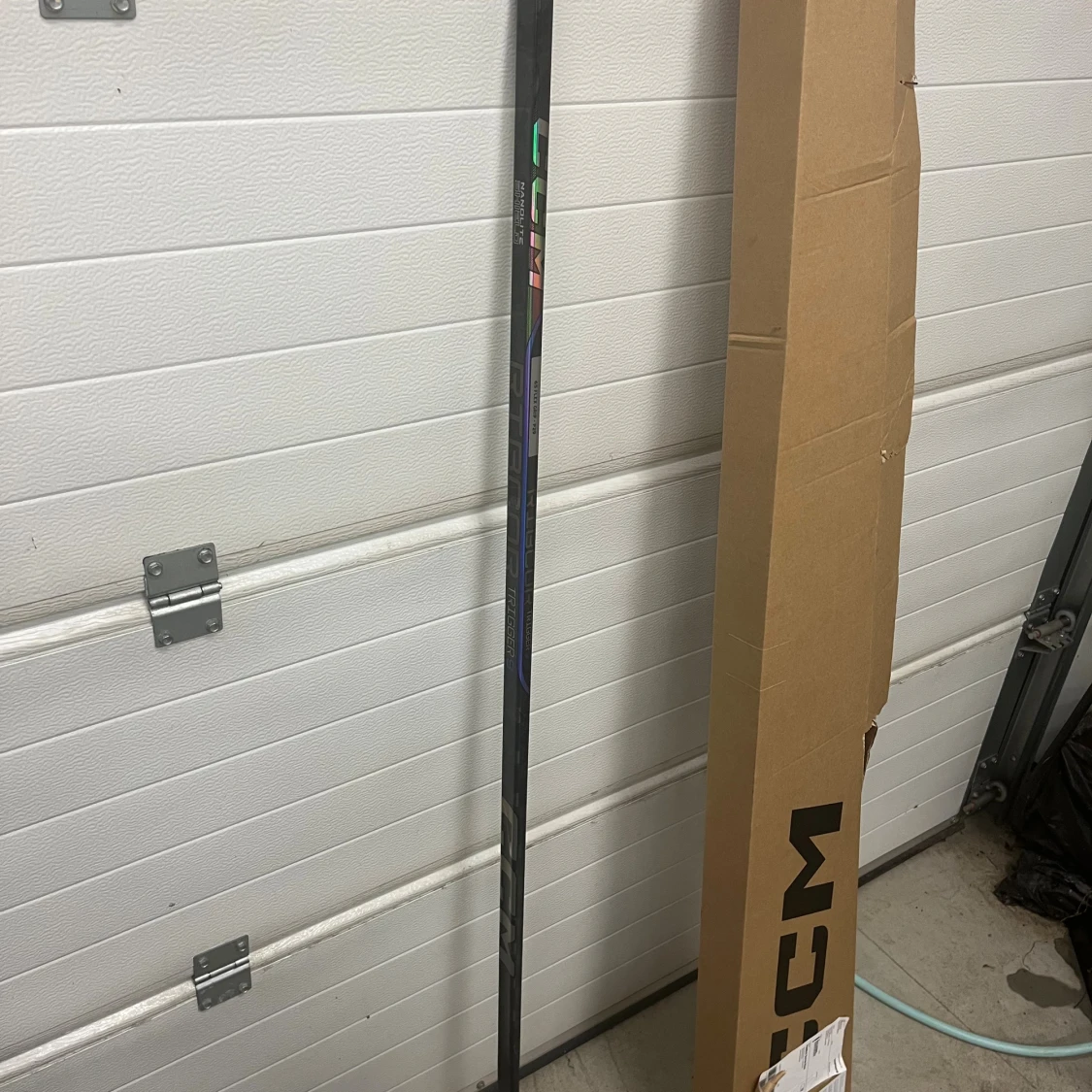 CCM Ribcor Trigger 9 Pro INT - 2