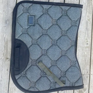 es schabrak - i bra skick, inte använt mycket, storlek full 