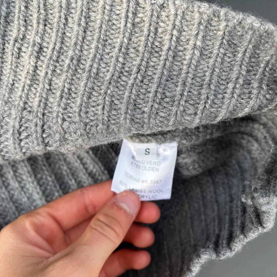 Grå stickad kofta med sjalkrage - 4