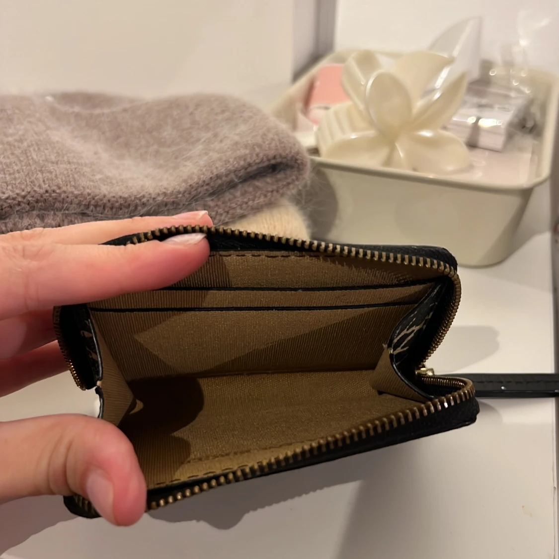 Svart och beige plånbok från By Malene Birger - 1