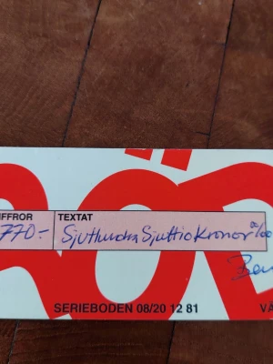 Presentkort Serieboden - Köp serietidningar eller seriealbum för 770 kr på Serieboden I Gamla stan i Stockholm.