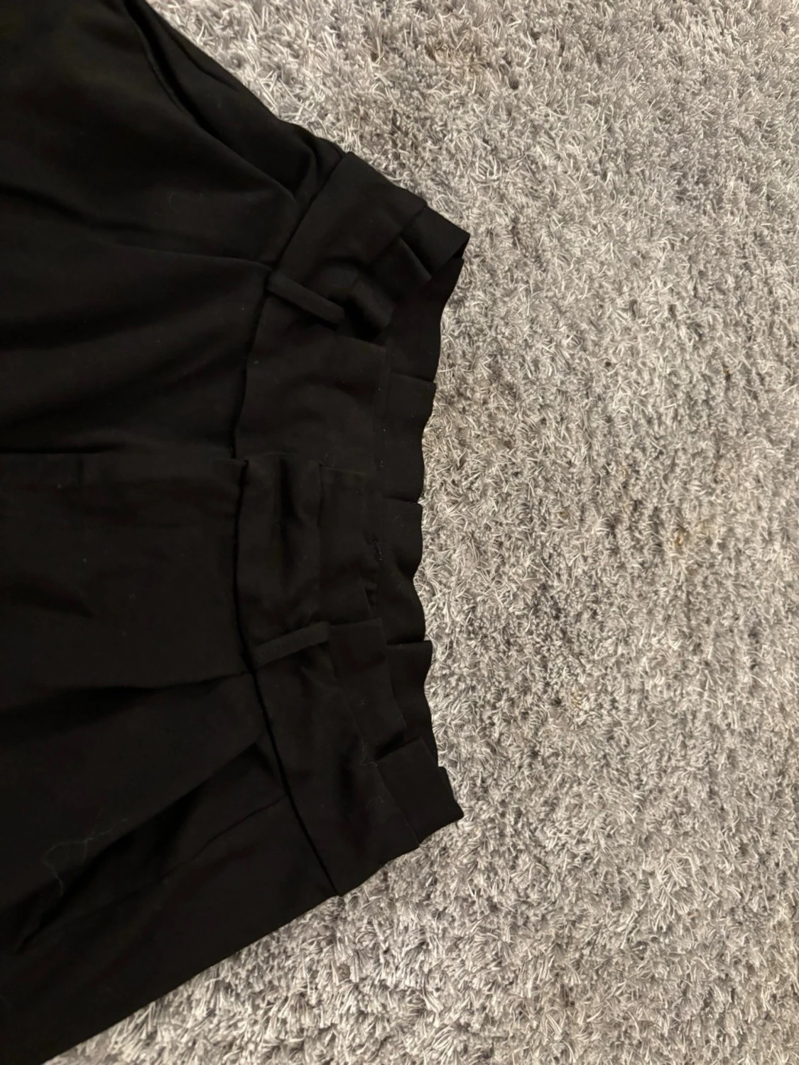 Svarta högmidjade kostymbyxor - 3