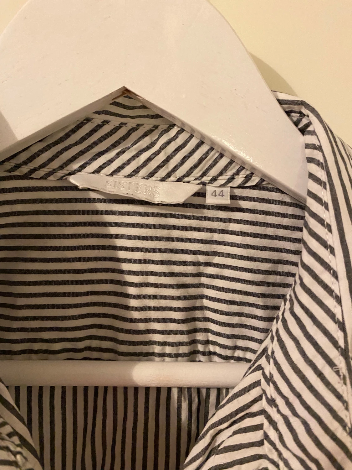 Randig skjorta från HM , storlek 44 - 2