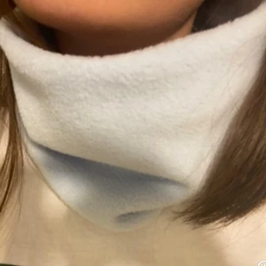 Ljusblå buff  - Mjuk fleecebuff i en ljusblå färg!🩵