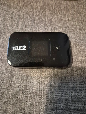 Wifi dongel  - Wifi dongel olåst i bra skick