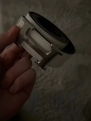 H bälte 44/100 - Vitt H bälte 44/100