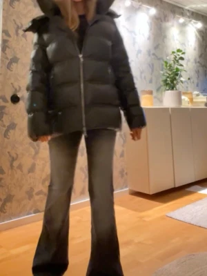 Massimo dutti jacka - Kan tänka mig gå ner i pris, skriv för fler bilder❤️