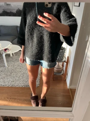 Lowwaist jeansshorts från LTB - Säljer ett par klassiska blå jeansshorts från LTB 