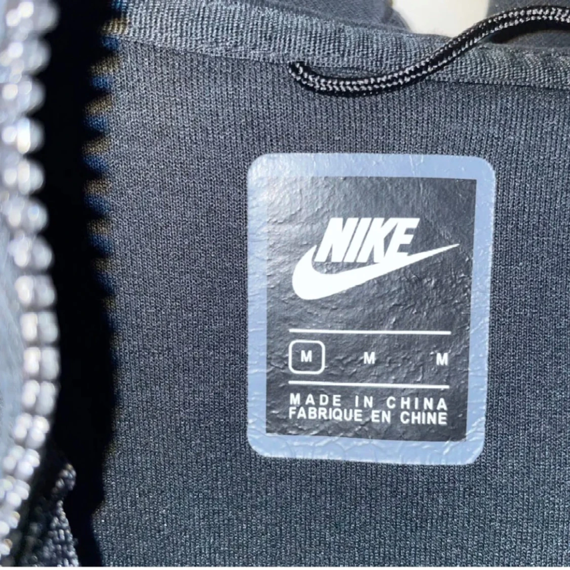 Svart vindjacka  - 1