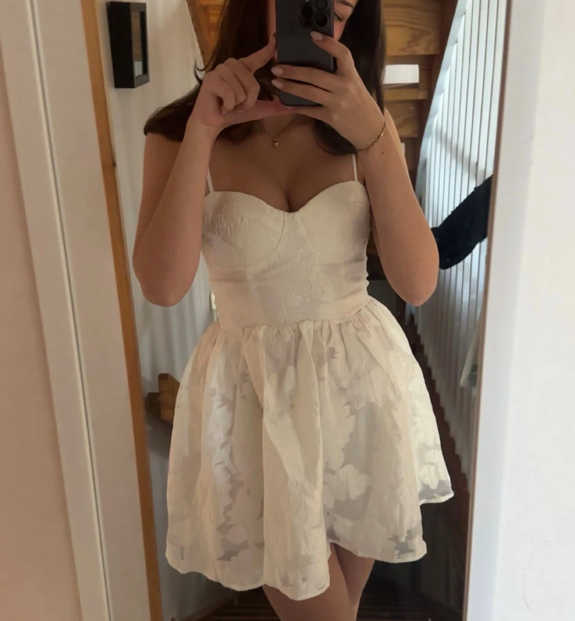 Studentklänning från showpo