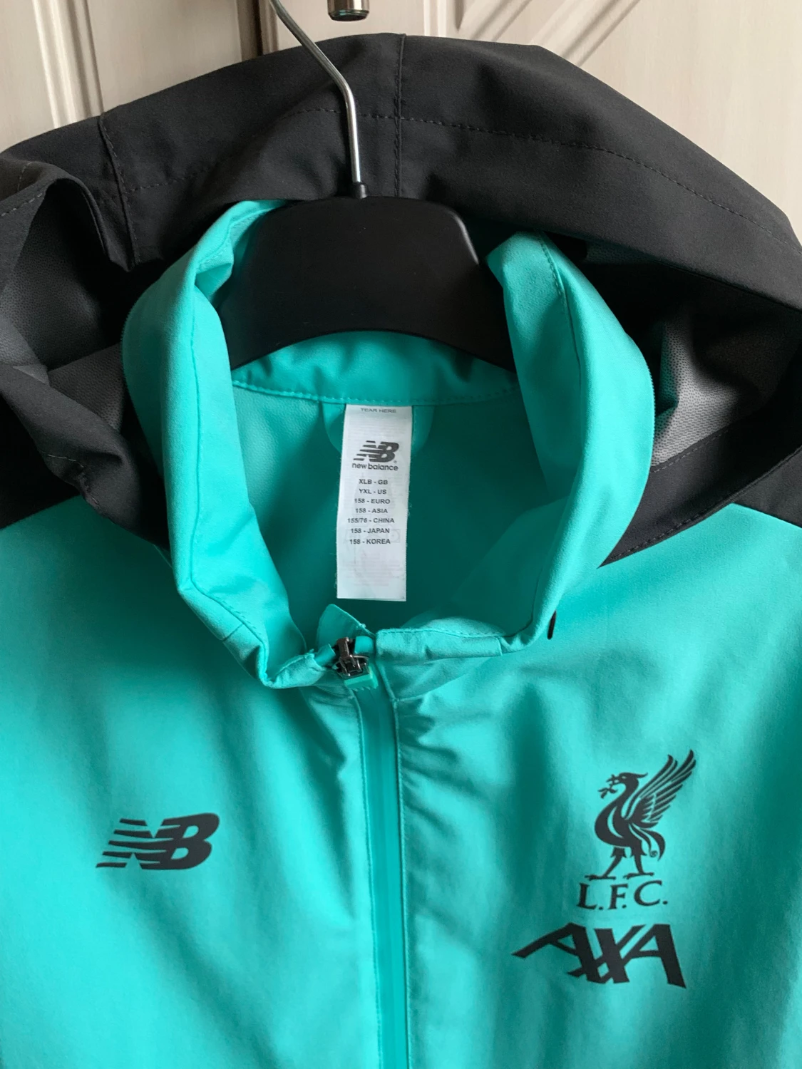 Liverpool FC vindjacka New Balance