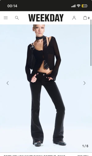 Weekday jeans  - Säljer fina weekday jeans i storlek 24/30 .jag är villig att gå ner i pris 