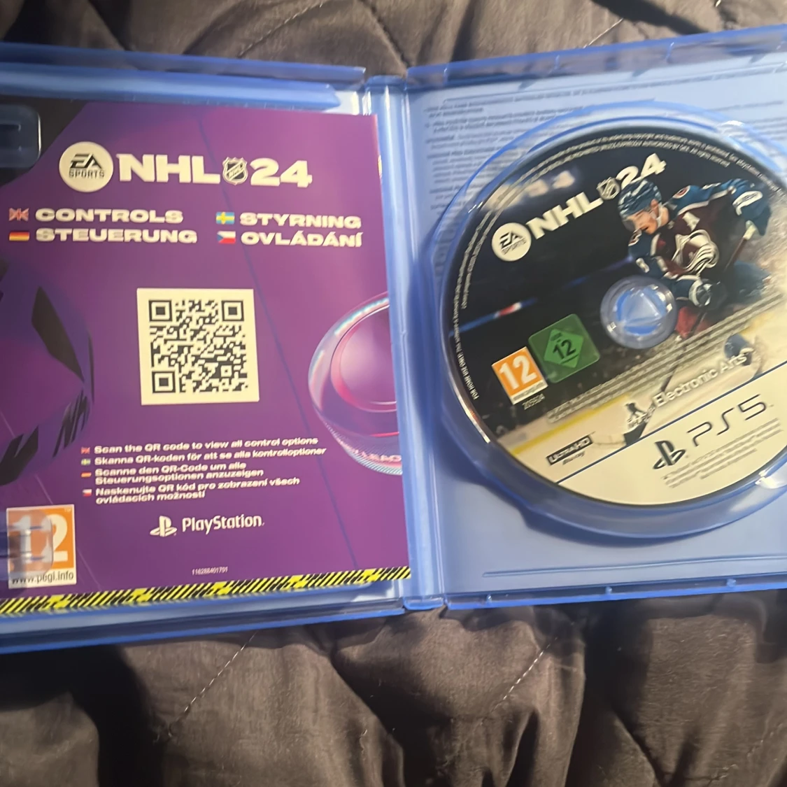 NHL 24 PS5 - 1