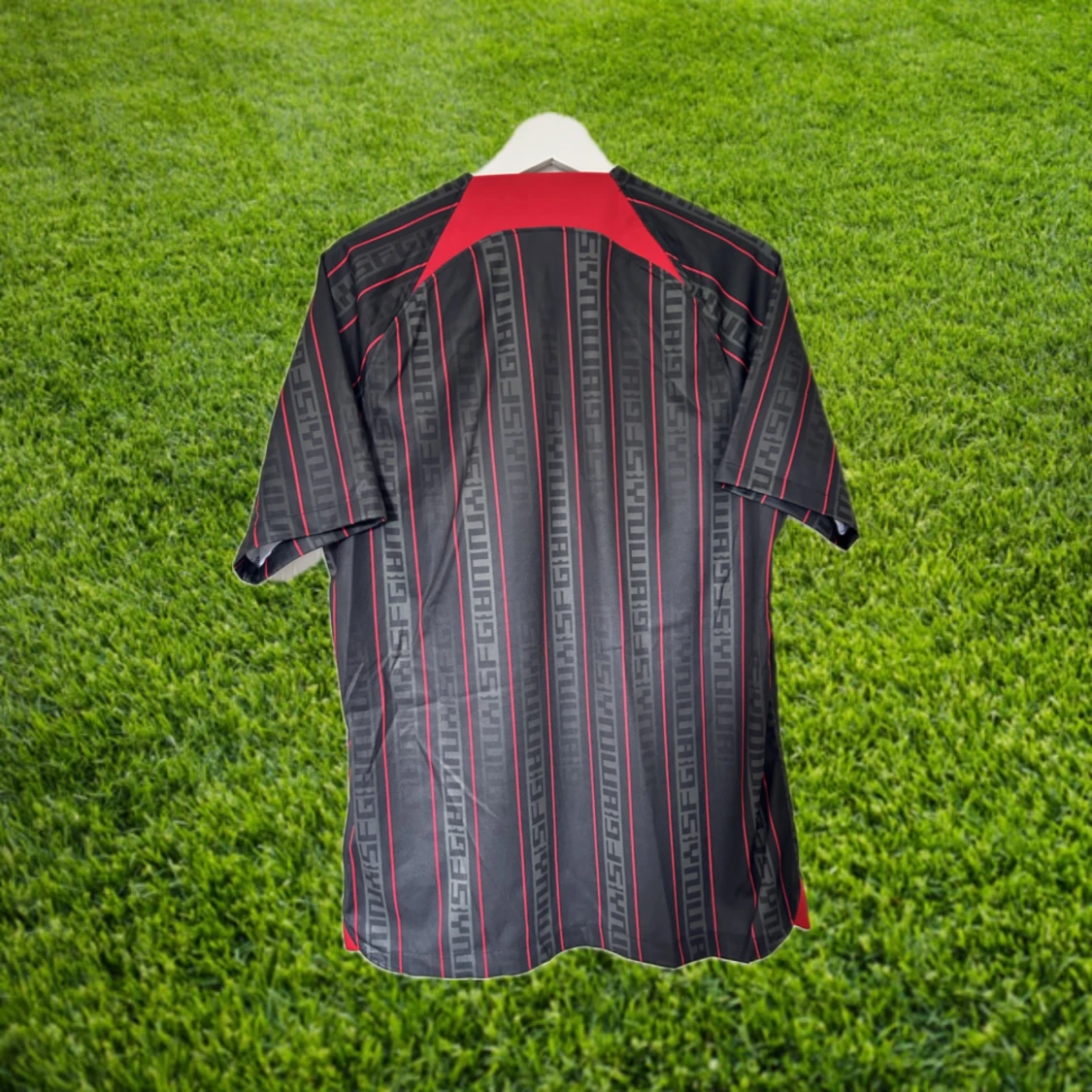 Lebron James X Liverpool Fc - 1