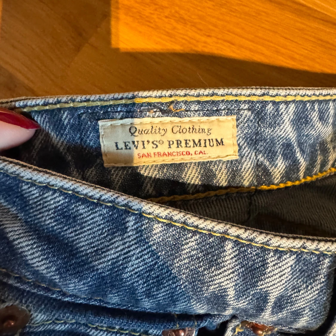 Levis jeans, noughties bootcut - 4