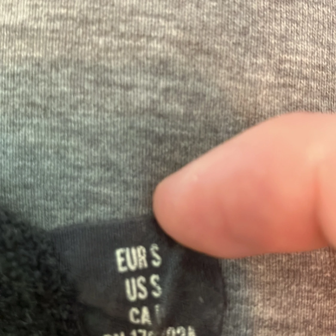 Mörkgrå hoodie i stickad bomull S - 3