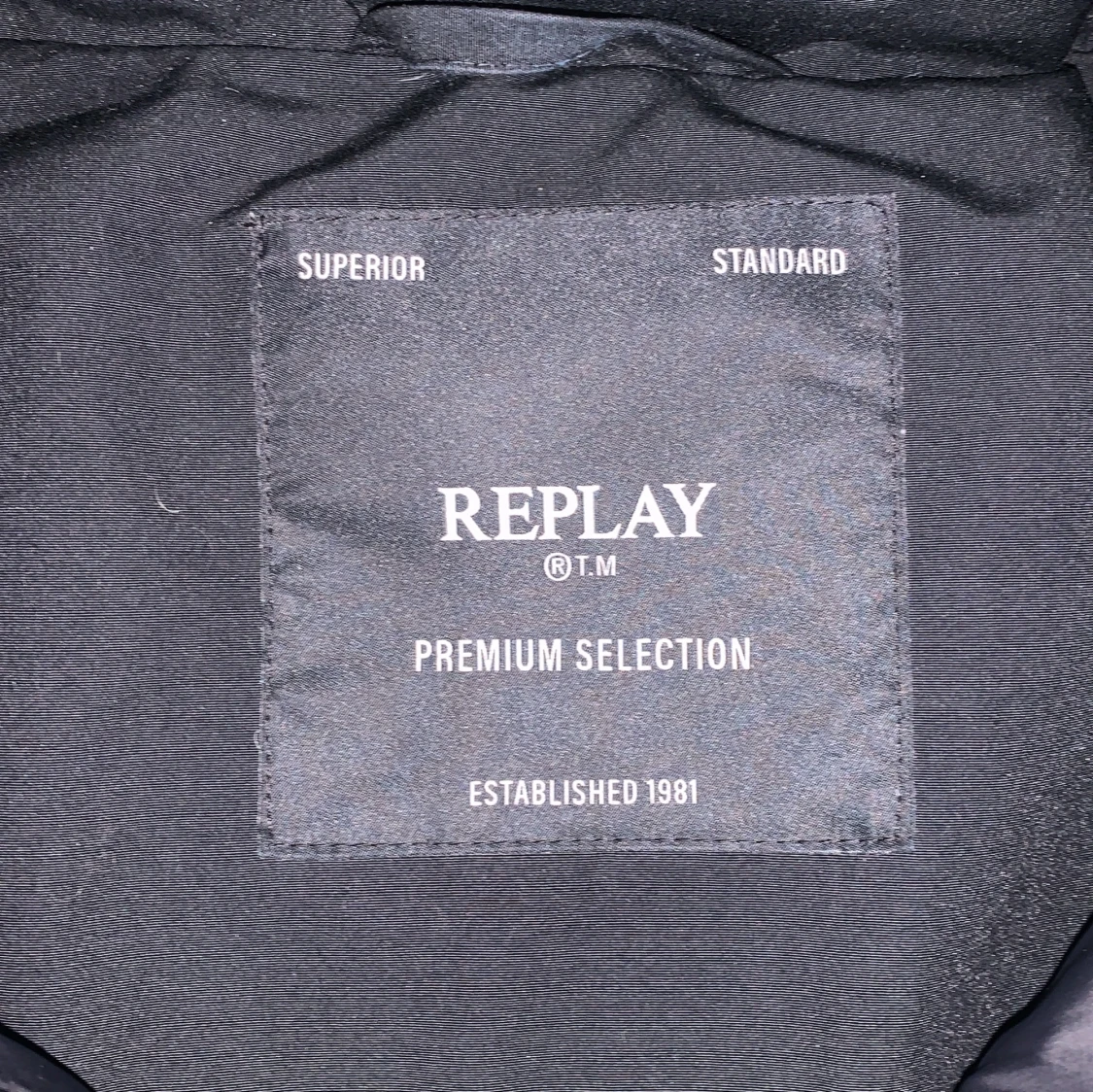 Svart pufferjacka från Replay - 2