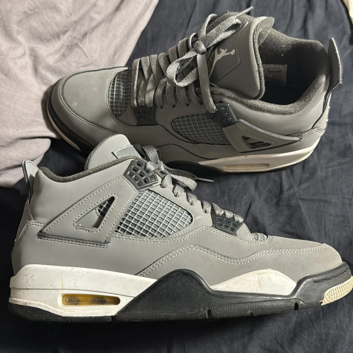 Jordan 4’s cool grey
